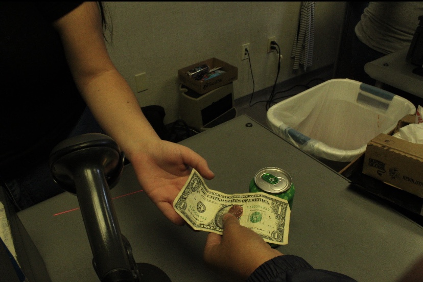 Sophomore Stephanie Cervantes makes a purchase of Bubly water for $1.01.